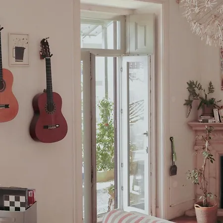 بيت ضيافة Erasmus House - *