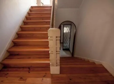 Erasmus House - Guest house *