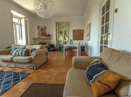Guest house Erasmus House - *