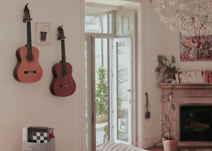 بيت ضيافة Erasmus House - *