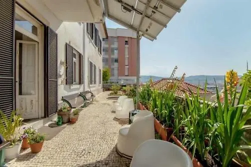 Erasmus House - * كويمبرا